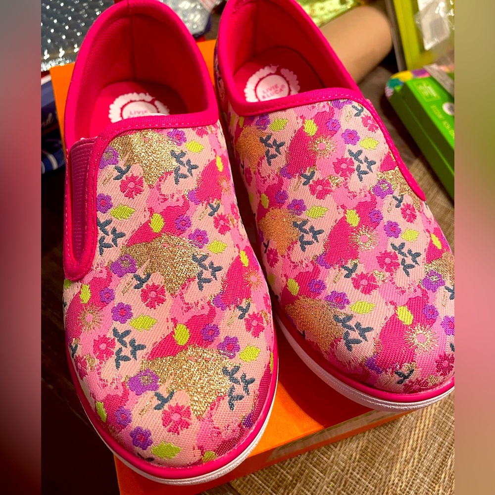 Brand New - Livie & Luca Ridge Slip On shoes - size 1Y